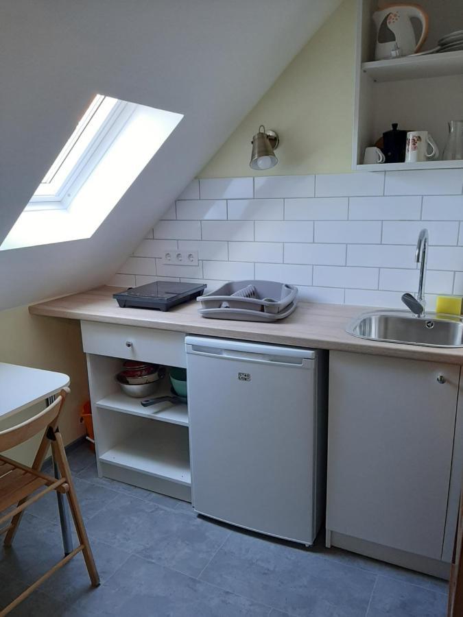 Orosháza Gyopar Gyoengye Apartmanhaz מראה חיצוני תמונה